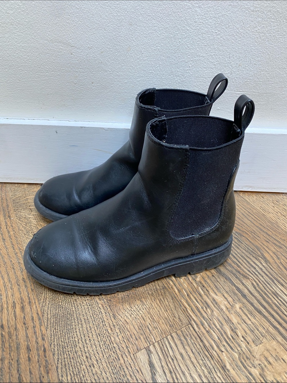 Old Navy Kids Black Pull-On Ankle Boots kids size 13